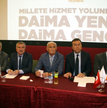 Yılmaz, Sorunları halının altına süpürmeyi ret edenlerdeniz