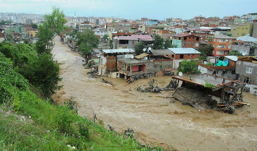 Samsun'da sel felaketinden sonra dere yatağı