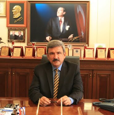 Vezirköprü Belediye Başkanı İbrahim Sadık Edis