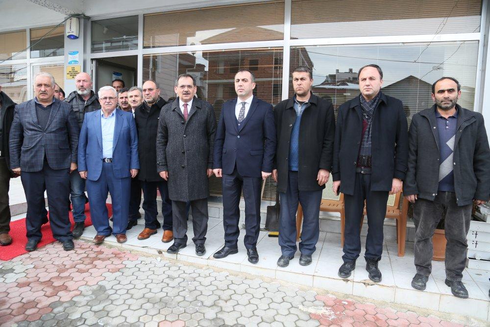 Mustafa Demir Meydan Çay Ocağında