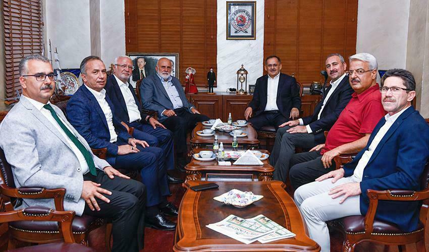 Ak Partili Heyetten Demir’e ziyaret