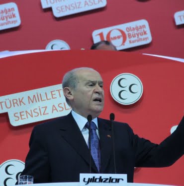 MHP’de 38 isimin üzeri çizildi…