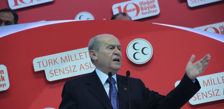 MHP’de 38 isimin üzeri çizildi…