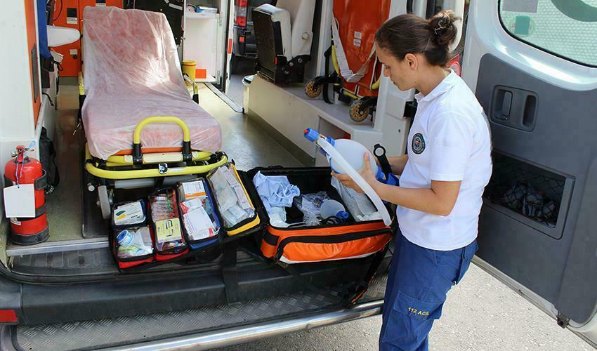 112 Acil Sağlık Hizmetleri Ambulansı