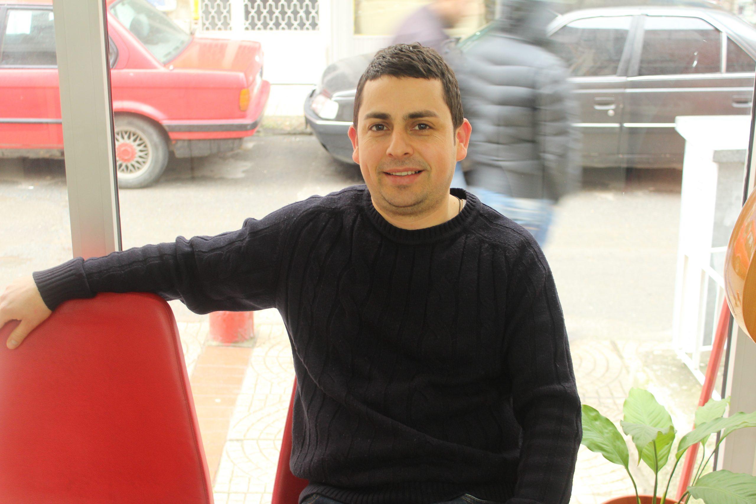 Tamer Kaymak (Kuaför, 36) 