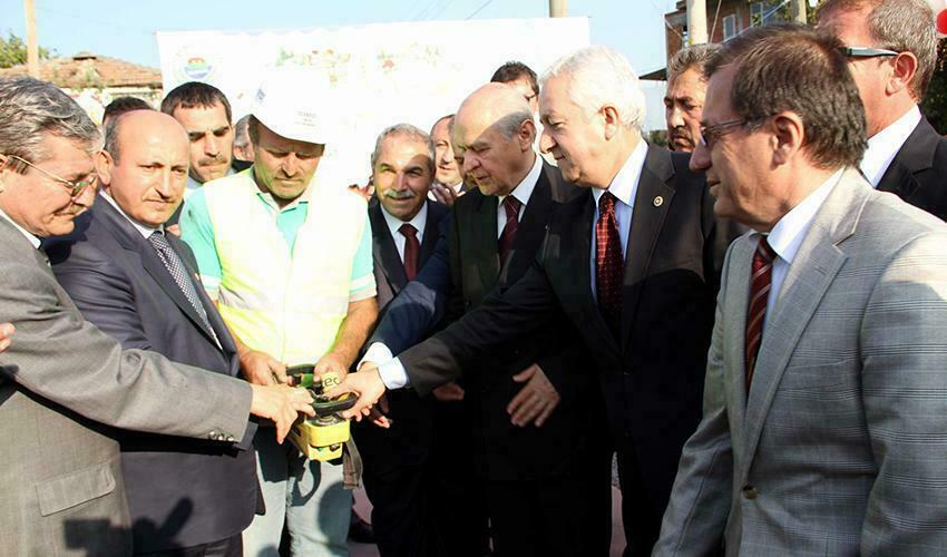 Devlet Bahçeli Alaçam kapalı pazar yeri ile otoparkın temel atma töreninde 