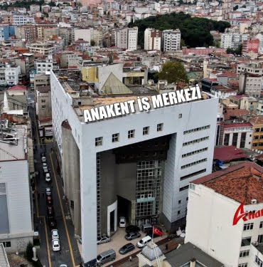 Anakent İş Merkezi yıkılıp otopark olacak