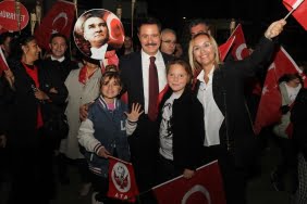 Atakum'da Cumhuriyet bir başka kutlandı