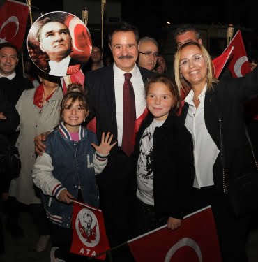 Atakum'da Cumhuriyet bir başka kutlandı