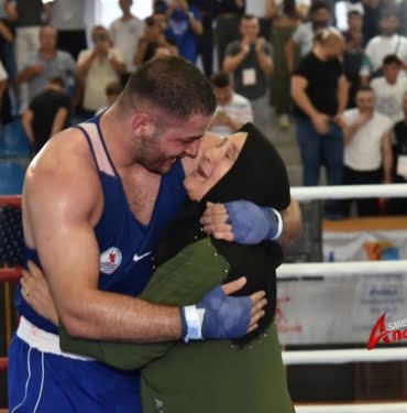Dünya şampiyonu OMÜ’lü Berat Acar oldu