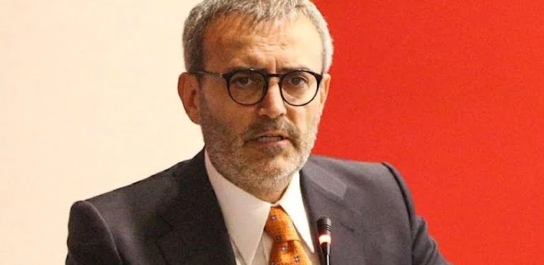 Mahir Ünal istifa etti