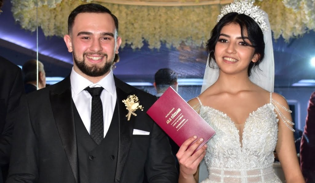Ahmet Erkol ve Merve Avcı’nın mutlu günü