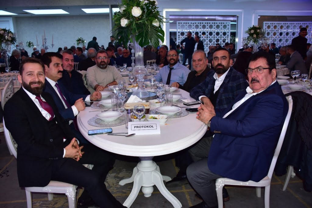 Ahmet Erkol ve Merve Avcı’nın mutlu günü