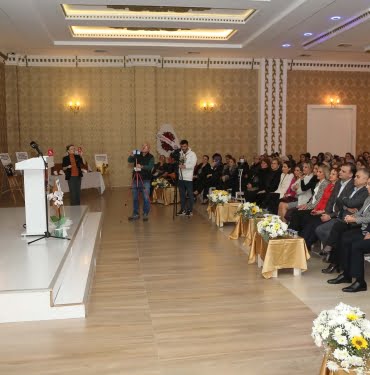 Demokrasi mücadelesi birlikte verilmeli