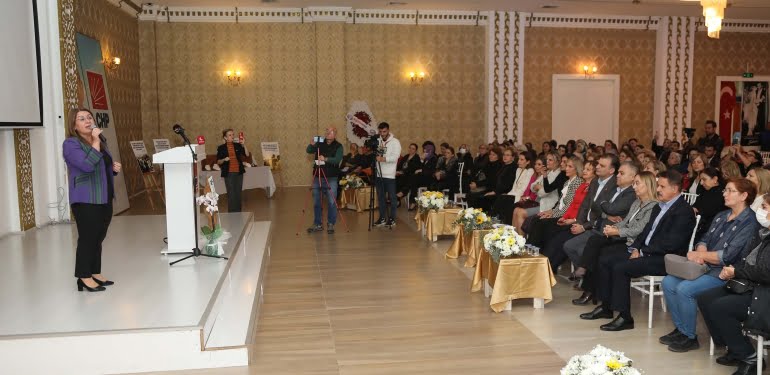 Demokrasi mücadelesi birlikte verilmeli