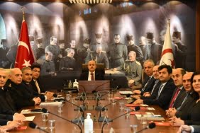 Vali Dağlı, uyuşturucuyla mücadeleye dikkat çekti
