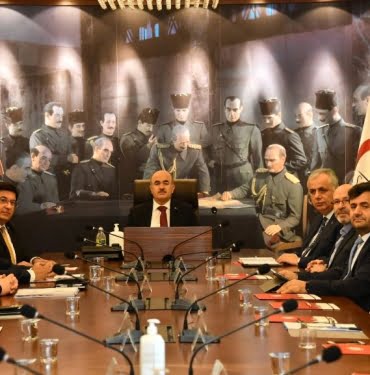 Vali Dağlı, uyuşturucuyla mücadeleye dikkat çekti