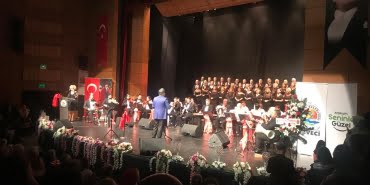 Atakum'da muhteşen bir müzik ziyafeti yaşandı