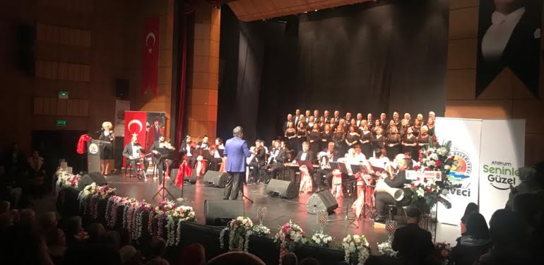 Atakum'da muhteşen bir müzik ziyafeti yaşandı