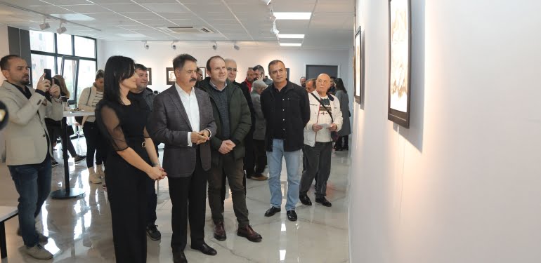 Atakum’da karakalem sergisi