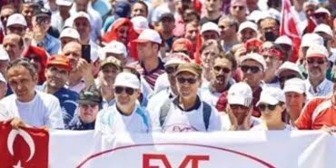 Milyonların beklediği EYT tarih yine değişti