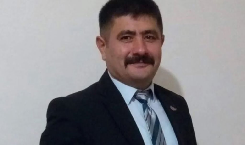 MHP'li Başkan istifasını zehir zemberek sözlerle duyurdu