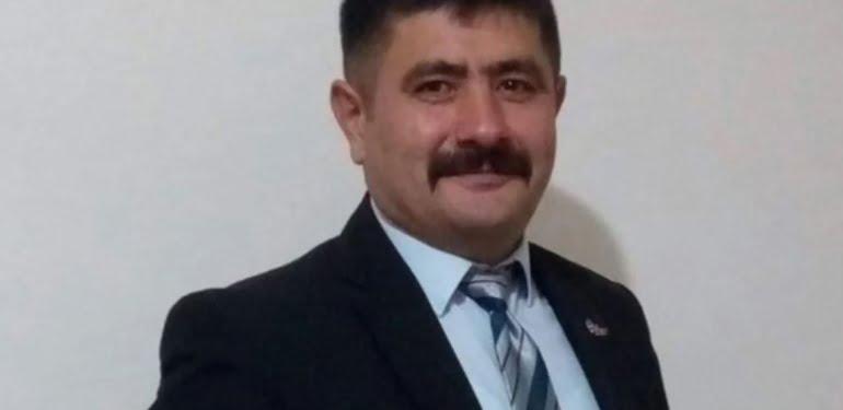 MHP'li Başkan istifasını zehir zemberek sözlerle duyurdu
