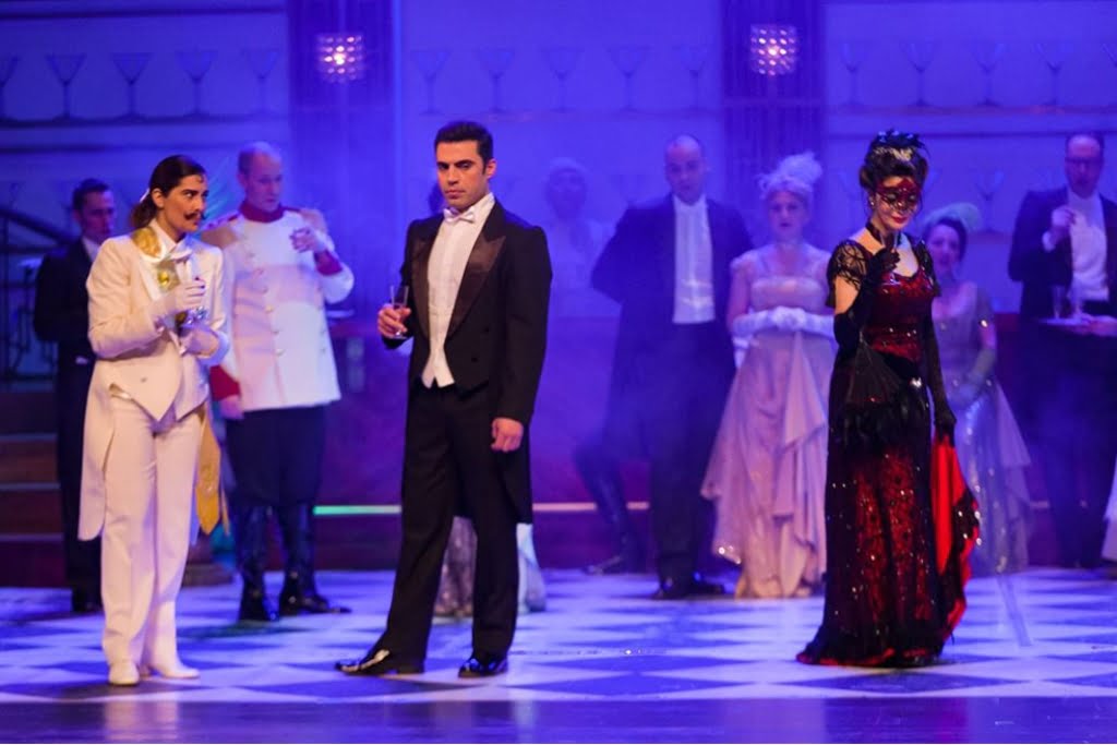 ‘Yarasa’ opereti ile eğlence yeniden başlıyor