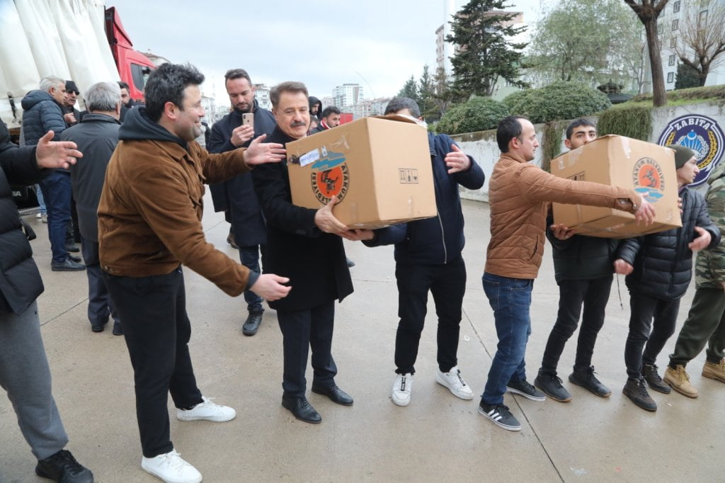 Atakum'da 'Kardeş Aileler' için dayanışma çağrısı devam ediyor
