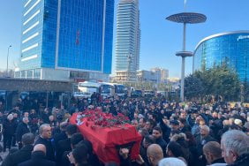 Deniz Baykal Ankara’da son yolculuğuna uğurlandı (1)