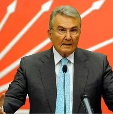 Eski CHP Genel Başkanı Deniz Baykal