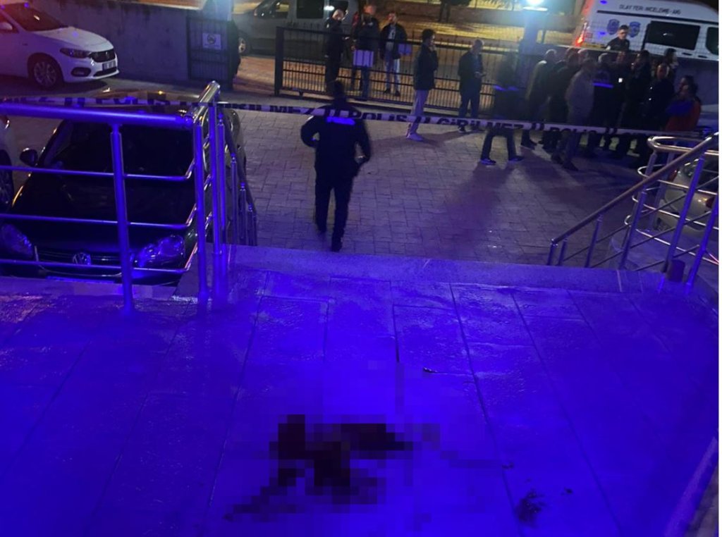 Samsun'da bir genç kendini 10. kattan attı (1)