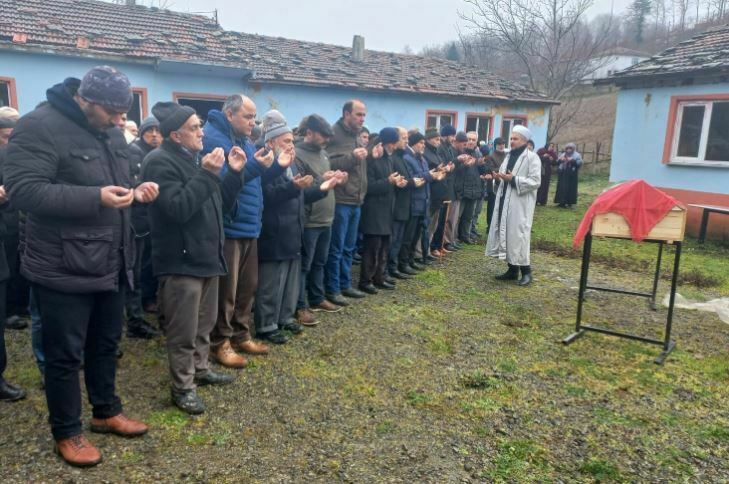 Samsunlu Canan Semiz toprağa verildi