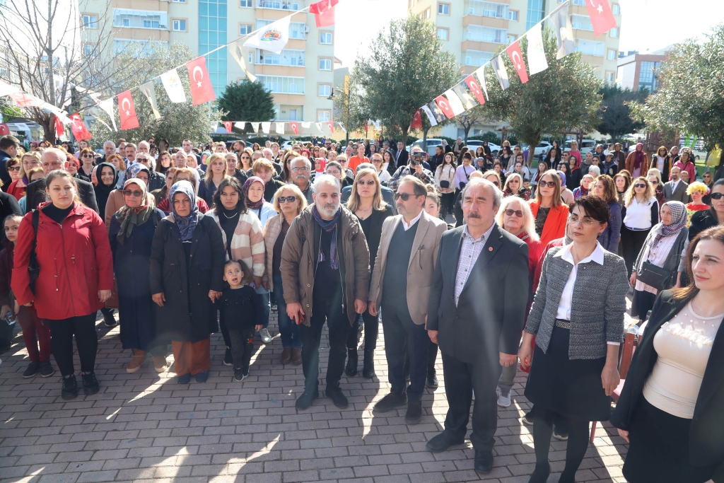 Atakum'da Kadınlar İçin Danışma Merkezi Açıldı