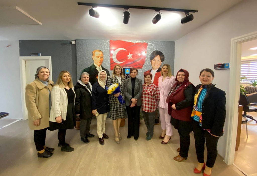 Birsen Öztürk İYİ Parti’den aday adaylığını açıkladı