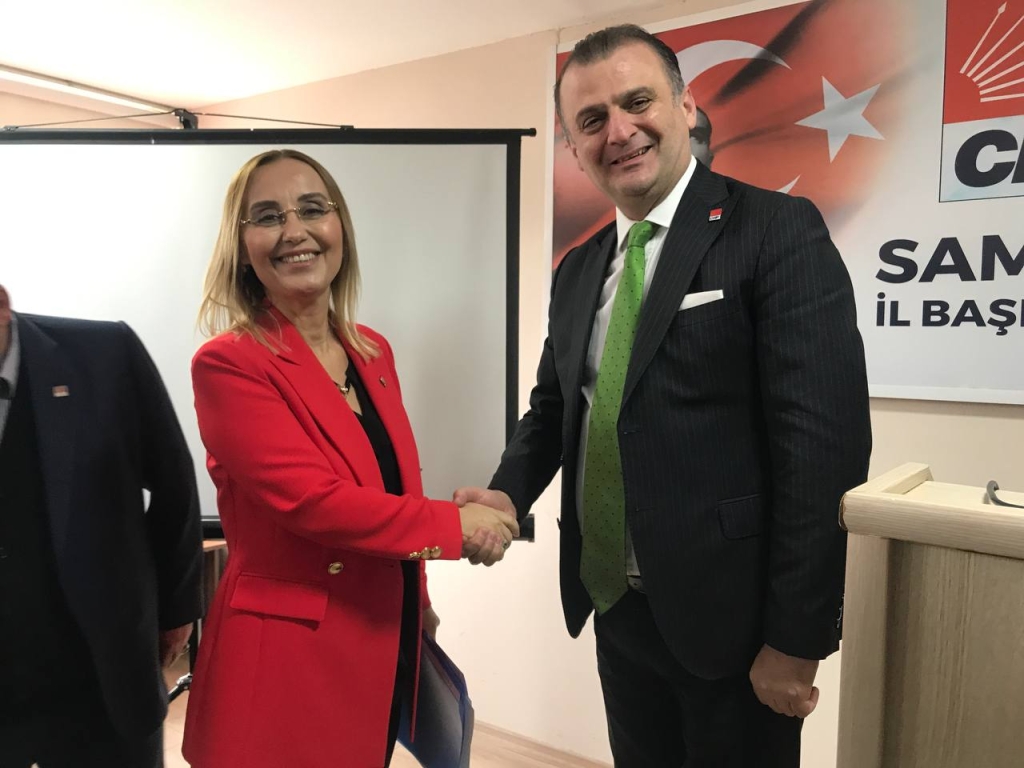 CHP İl Başkanı Fatih Türkel Gülay Deveci'yi Tebrik Etti