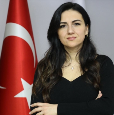 Samsunlu Öğretmen Livaneli'ne BM'den davet