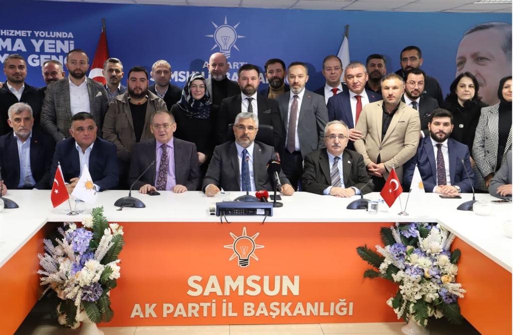AK Parti Samsun İl Başkanı görevinden ayrıldı
