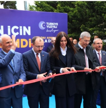 AK Parti Samsun Adayları Yola Çıktı