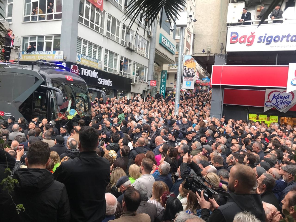 Meral Akşener, Samsun'da Vatandaşlara Seslendi