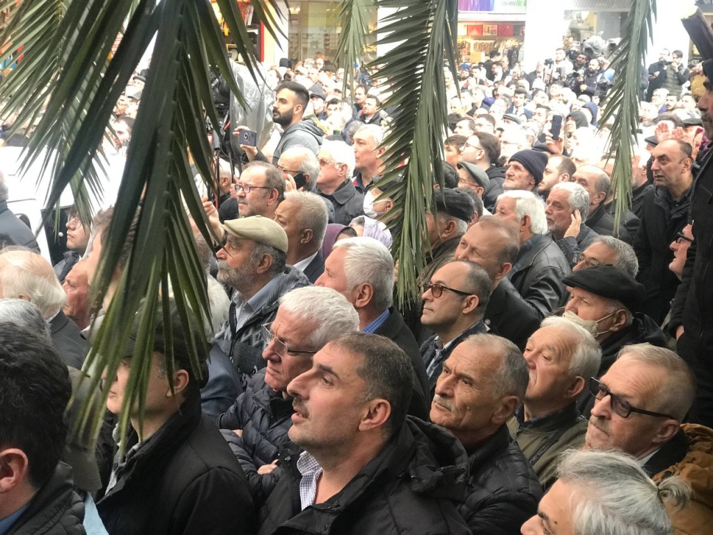Meral Akşener, Samsun'da Vatandaşlara Seslendi