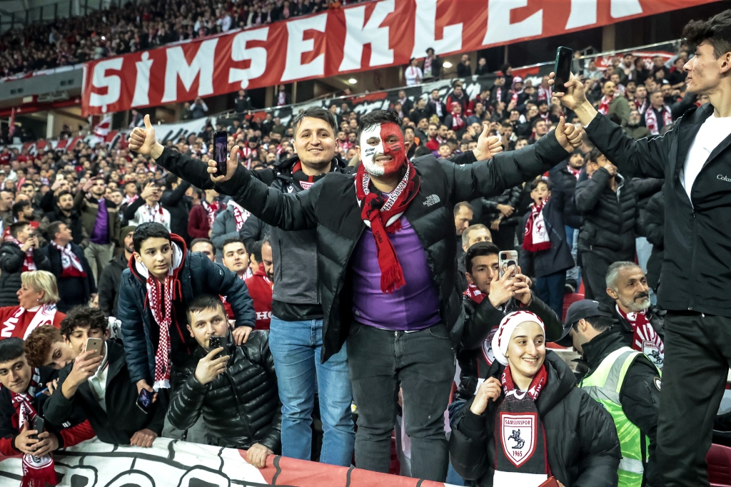 Samsunspor 90 dakika destan yazdı 