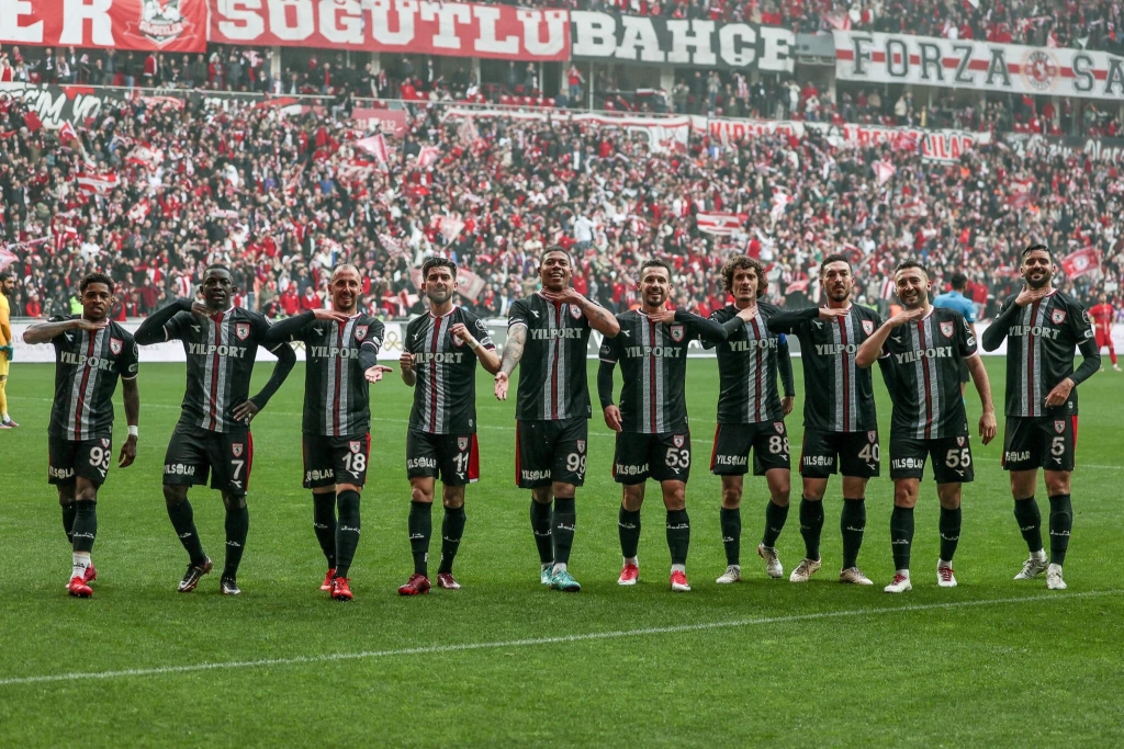 Samsunspor'da Şampiyonluk Yolunda Bir Galibiyet Daha 