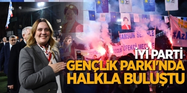 İYİ PARTİ GENÇLİK PARKI'NDA HALKLA BULUŞTU