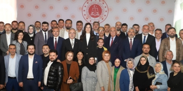 AK Parti Samsun Milletvekilleri Mazbatalarını Aldı