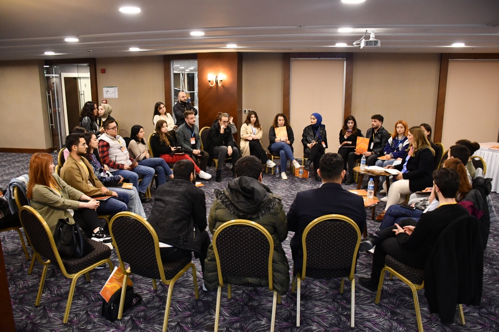 Tüfekci: Gençlik İçin Geleceğimiz İçin Çok Çalışacağız
