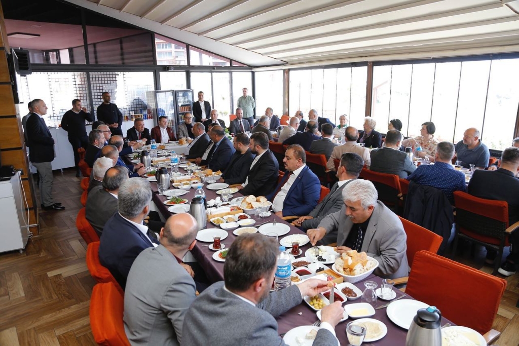MHP Samsun Milletvekili Topsakal'dan Teşekkür Ziyareti
