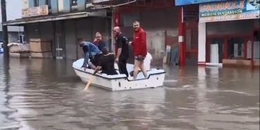 Samsun Yine Sağnak Yağmura Teslim