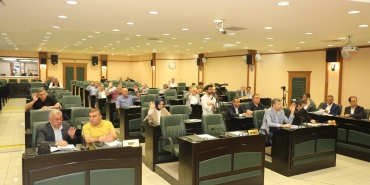 Demir'in Satış Teklifine Tepki Geldi
