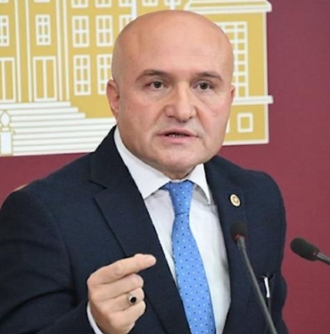 Erhan Usta'dan Dikkat Çeken Şimşek Yorumu!